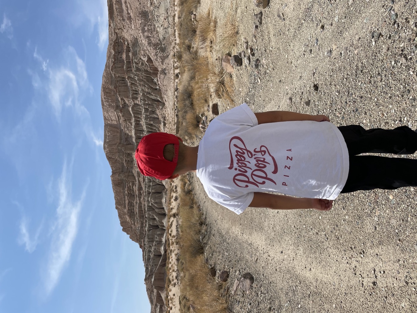 Pippy Pop's tee out in the desert
